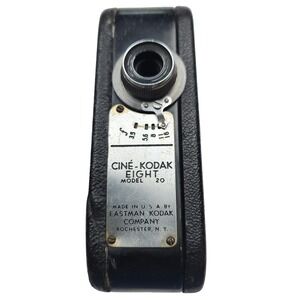Vintage Ciné Kodak Eight Model 20‎ 8mm Movie Camera Collectible Prop Untested
